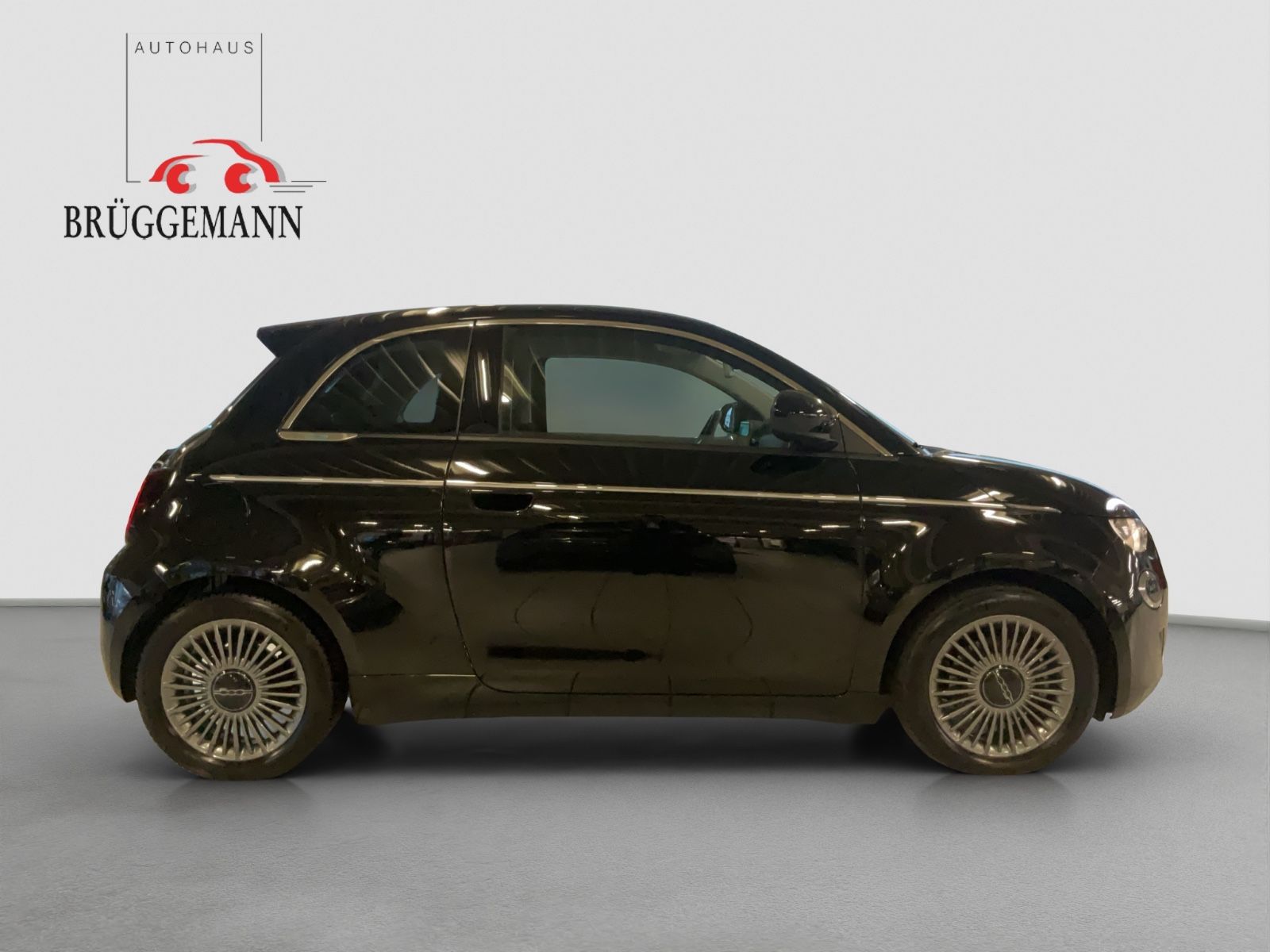 Fahrzeugabbildung Fiat 500e Icon