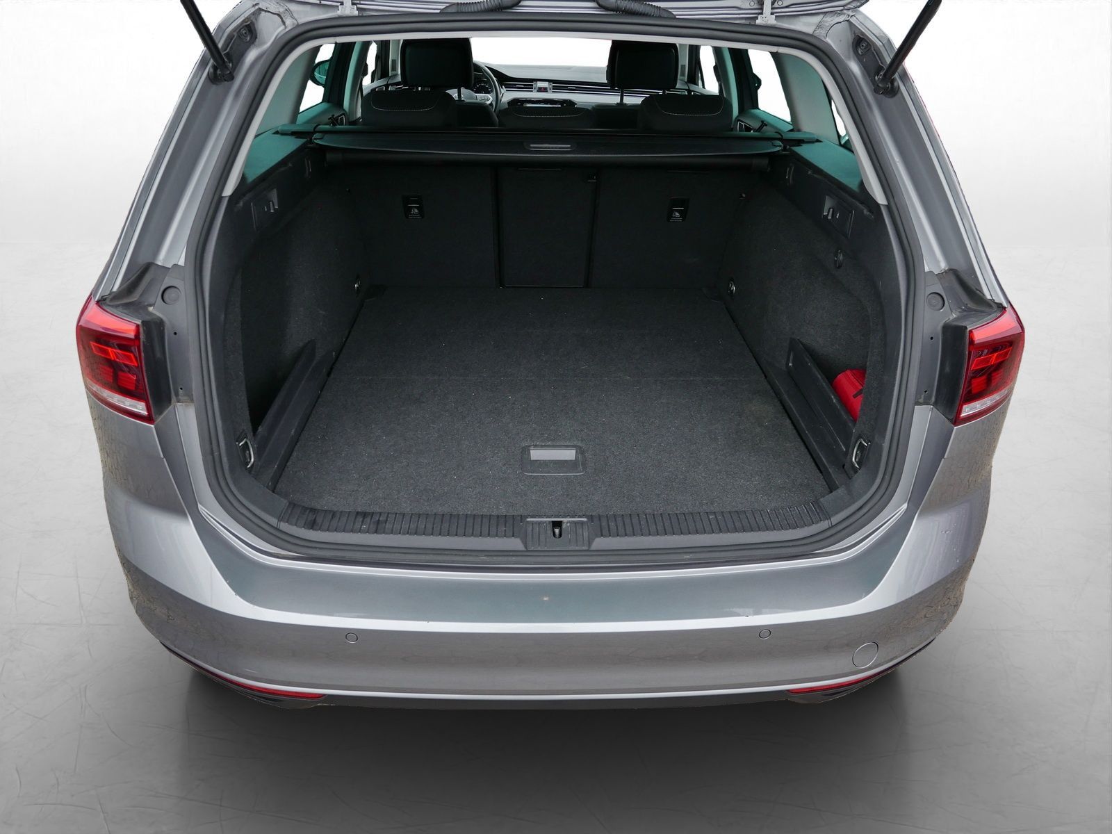 Volkswagen Passat Variant - Bild 11
