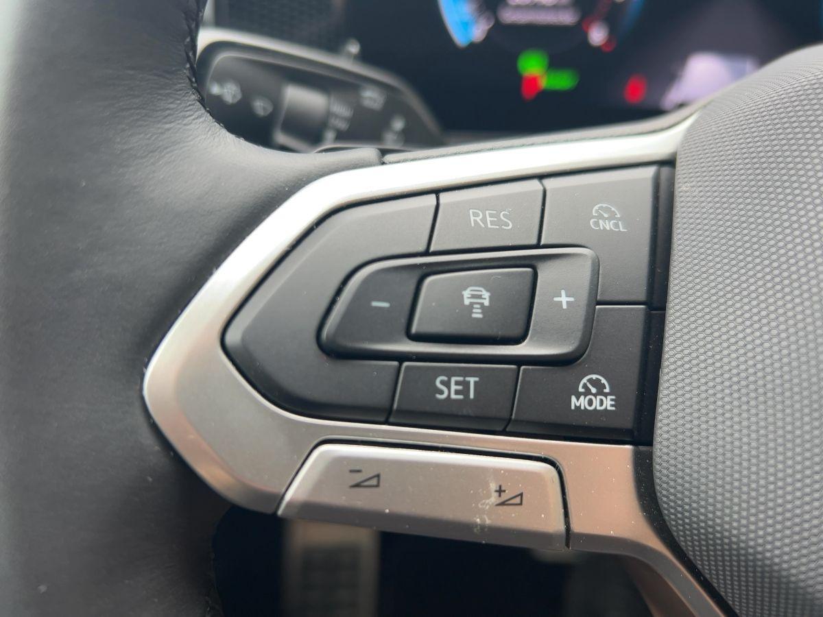 Volkswagen Tiguan 1.5 eTSI Goal DSG LED AHK Kamera Sitzhzg
