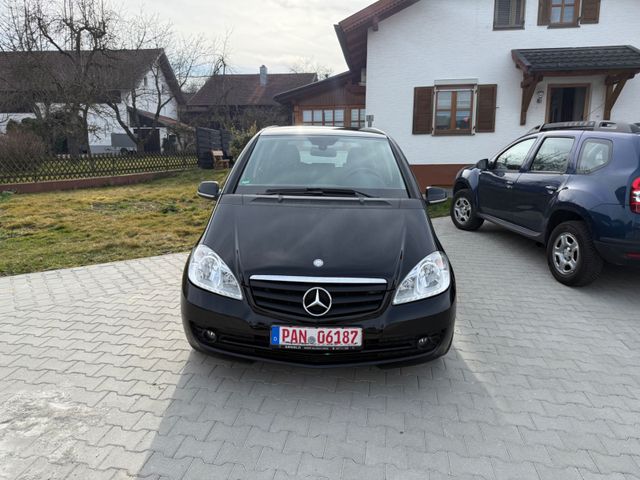 Mercedes-Benz A 160 A -Klasse Klima Sitzh. TÜV Neu 93415 km