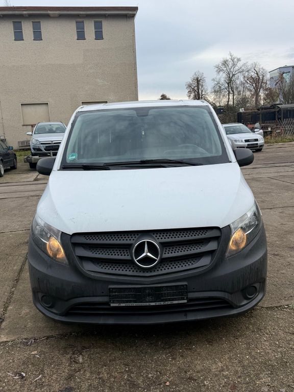 Image of Mercedes-Benz Vito