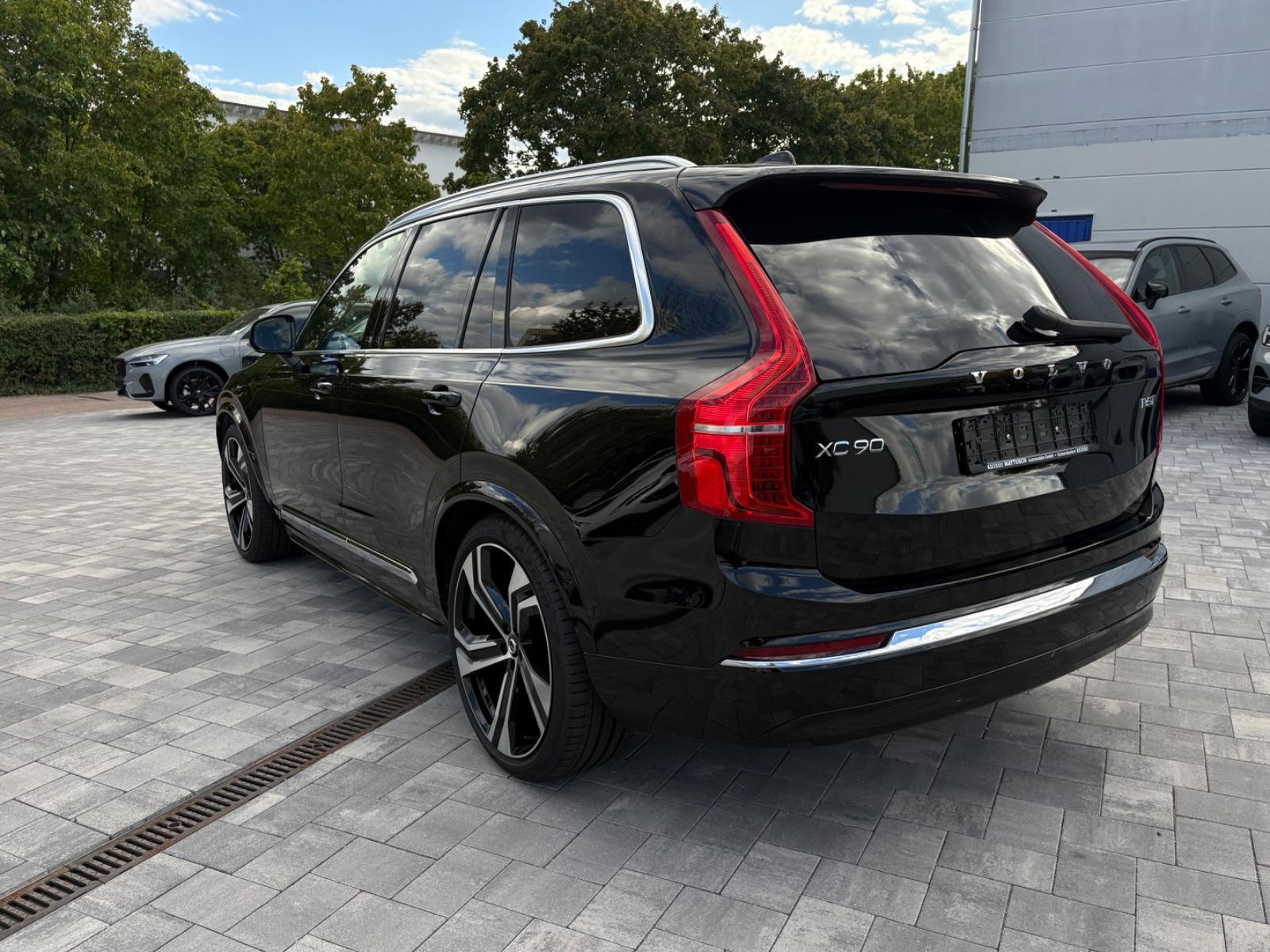 Volvo XC90 B5 ULTIMATE BRIGHT AWD -LUFT-AHK-7SITZER-