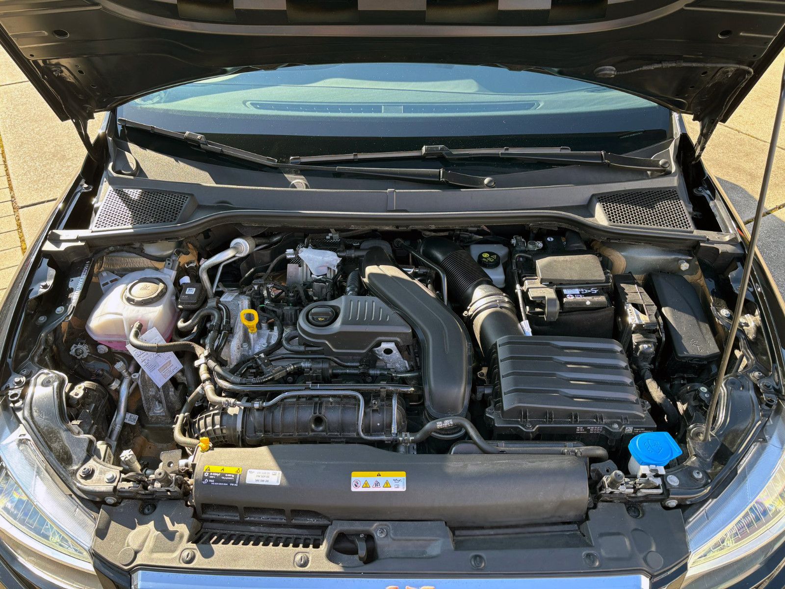 Fahrzeugabbildung SEAT Ibiza FR 1.5TSI DSG BlackEdition ACC LED KAM GSD