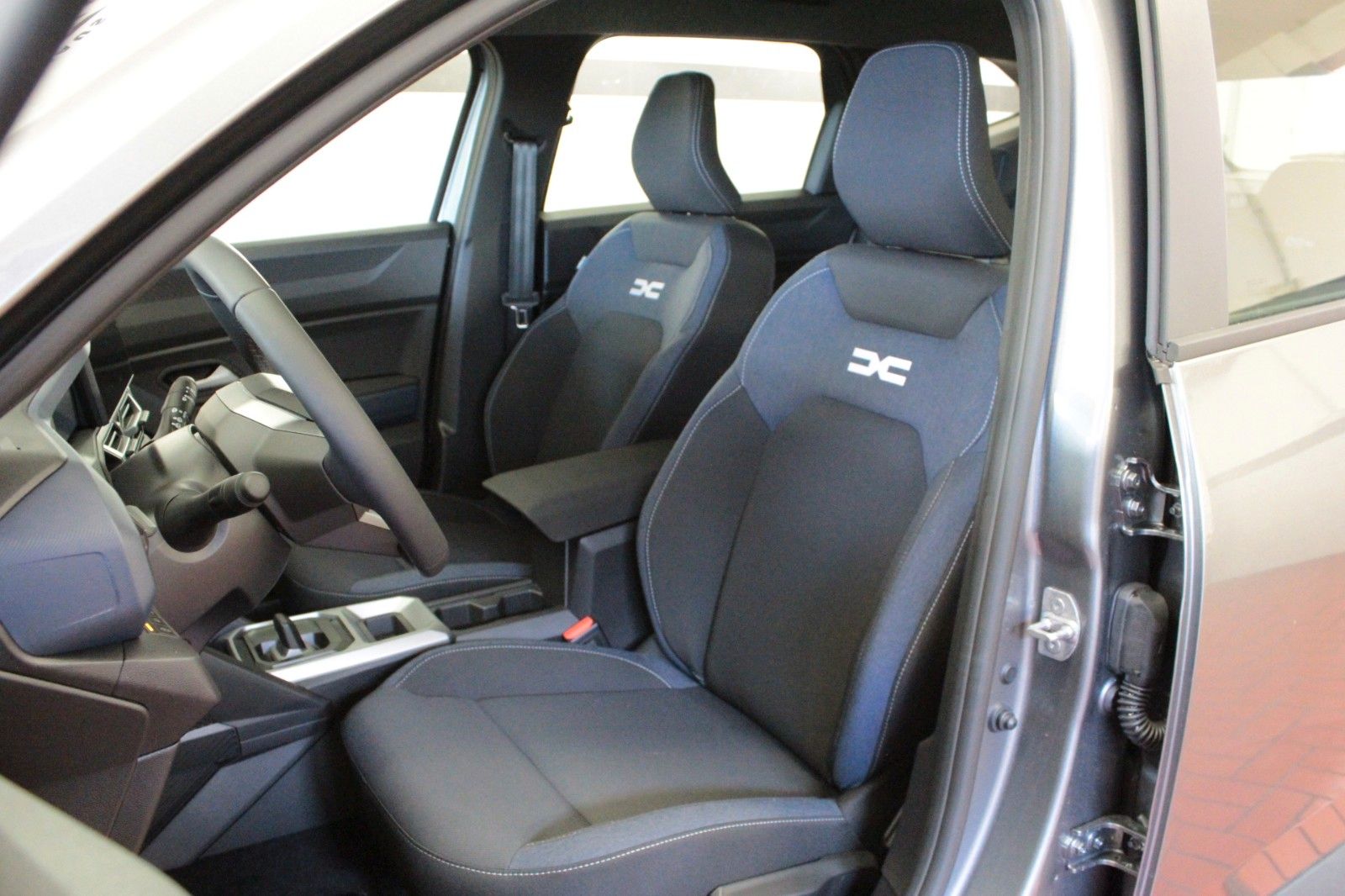 Fahrzeugabbildung Dacia Bigster hybrid 155 Expression*Winter-Plus-Paket*