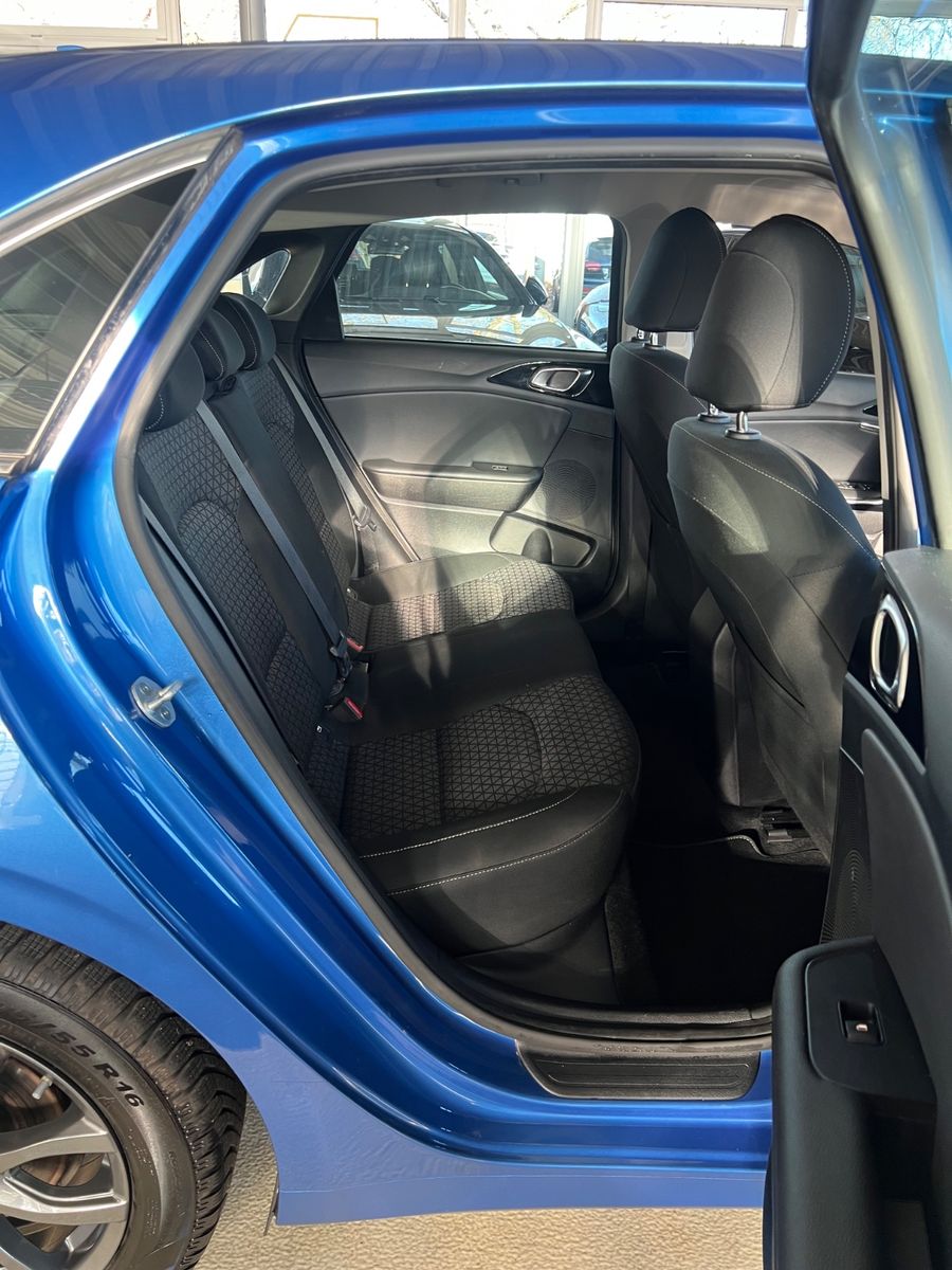 Fahrzeugabbildung Kia cee'd / Ceed 1.4 TGDI Vision * AUTOMATIK *KAMERA