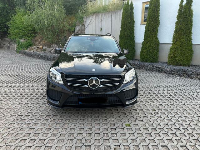 MERCEDES-BENZ GLE 350 d 4MATIC  AMG LiNE
