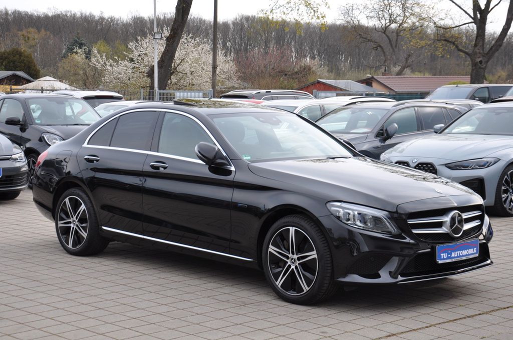 Image of Mercedes-Benz C 300