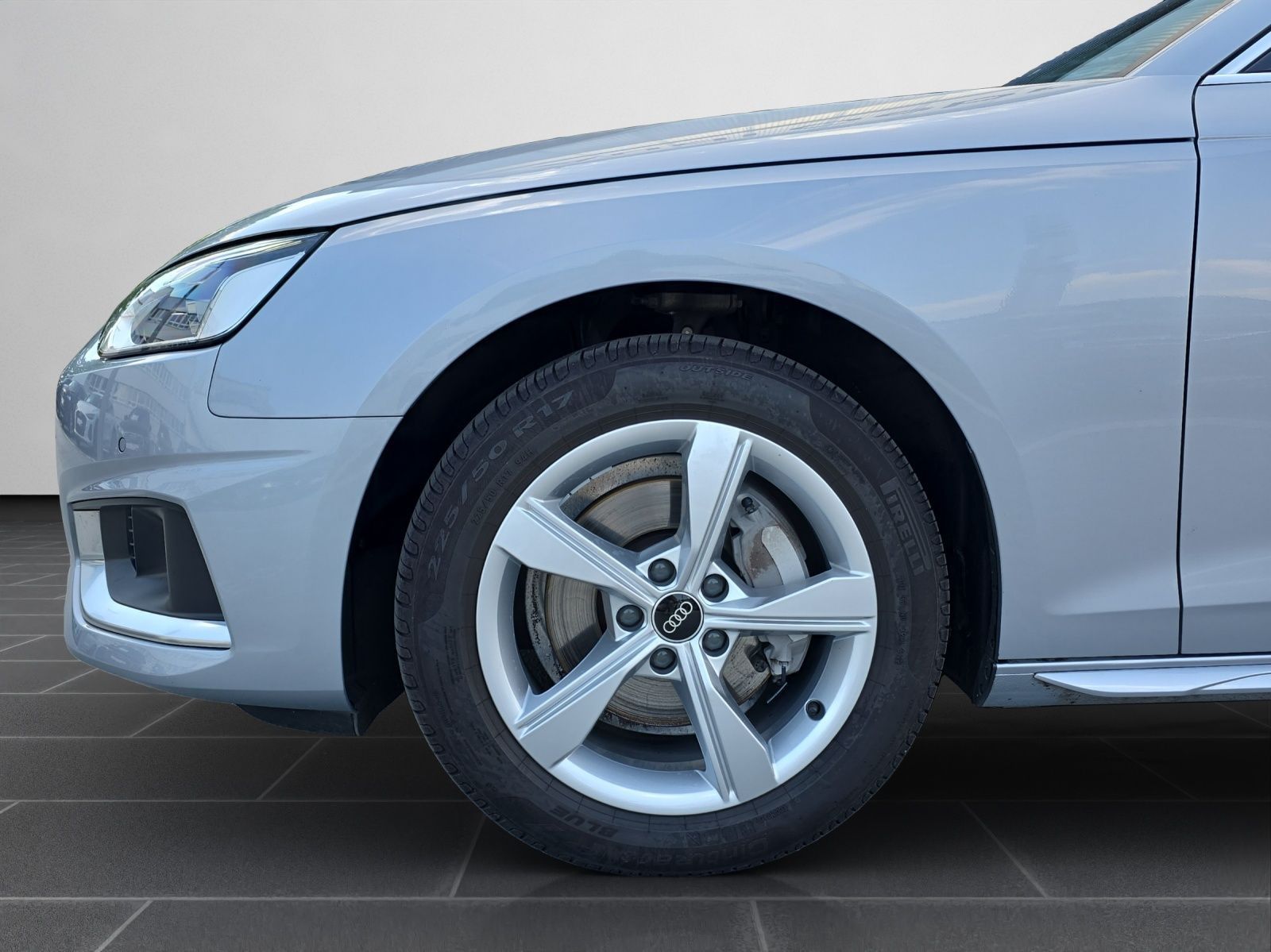 Audi A4 - Bild 8