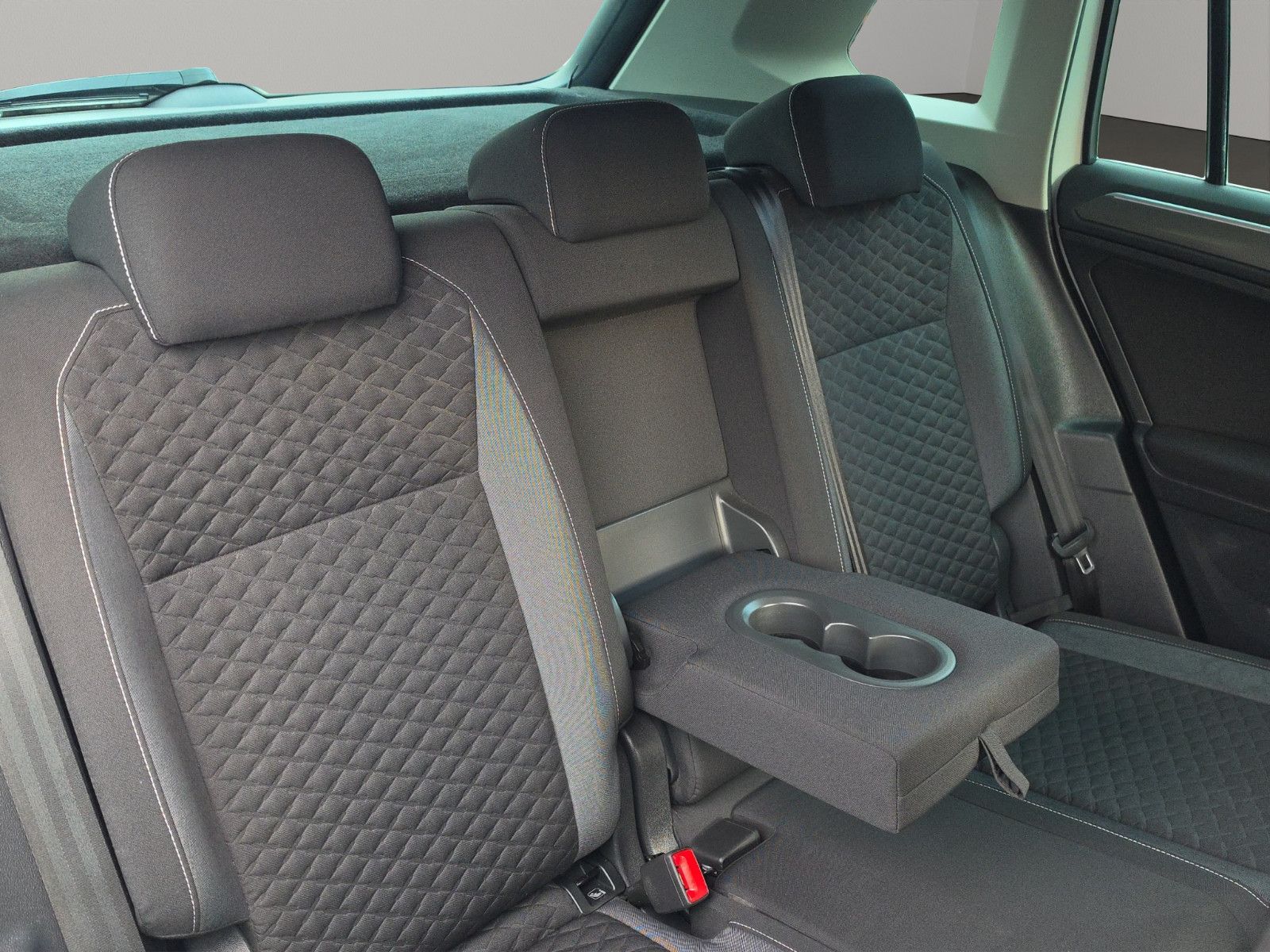 Fahrzeugabbildung Volkswagen Tiguan Join 4Motion ALLRAD AUTOMATIK