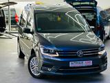 Volkswagen Caddy-DSG-Behindertengerecht-Highline-Rampe- - Volkswagen Caddy mit Diesel-Antrieb: Kombi