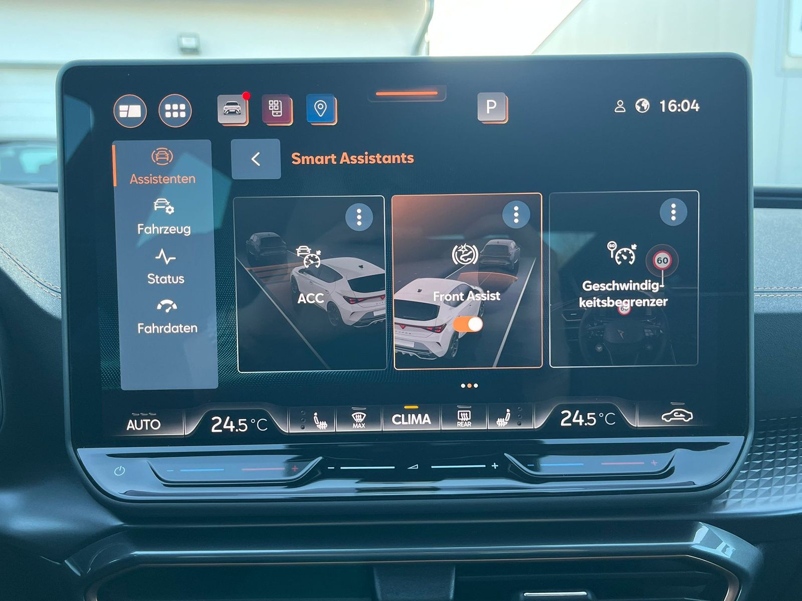 Fahrzeugabbildung CUPRA Leon 2.0 TDI MATRIX*Dinamica*Sennheiser*Int.DRIV