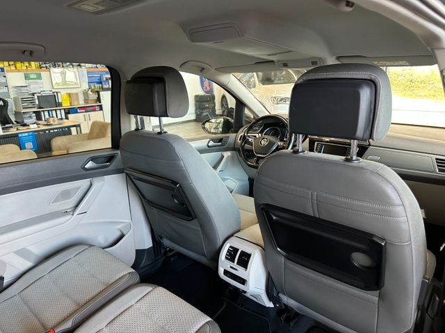 MYAUTOCENTER – Gebraucht- und Jahreswagen mit Werkstattservice in Pfaffenhofen Volkswagen Touran Comfortline BMTStart-Stopp *7 Sitzer*ACC