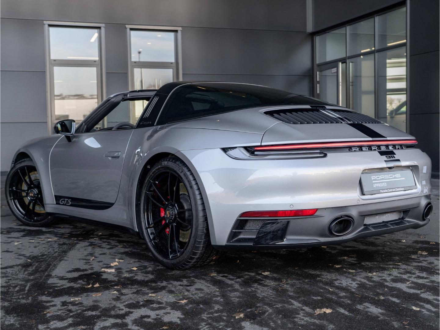 Porsche 992 Targa 4 GTS BOSE InnoDrive Surround-View