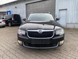 Skoda Superb Combi Elegance*Panorama*PDC*TÜV NEU* - Skoda Superb aus 2010: Kombi