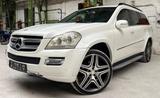 Mercedes-Benz GL 500 4MATIC 7SITZER NAVI HEAD-UP MEMORY VOLL - Mercedes-Benz GL 500 mit Benzin-Antrieb