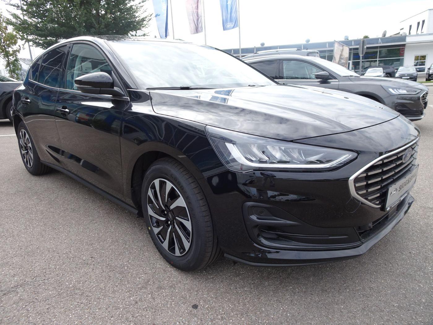 Ford Focus Titanium Edition 1.0 NAV*iACC*SHZ*CAM*LED