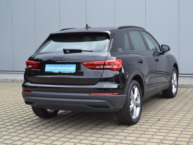 Q3 35 TFSI BLACK-OPTIK/19-ZOLL/LED/NAVI/AVC/GRA/