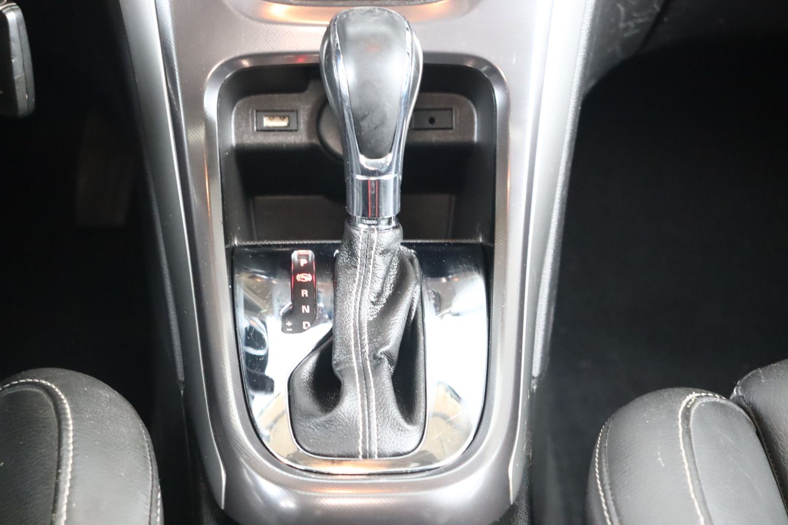 Fahrzeugabbildung Opel Astra Sports Tourer 2.0 CDTI Automatik