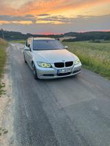 BMW e91 330d - BMW 330 aus 2005: 330d