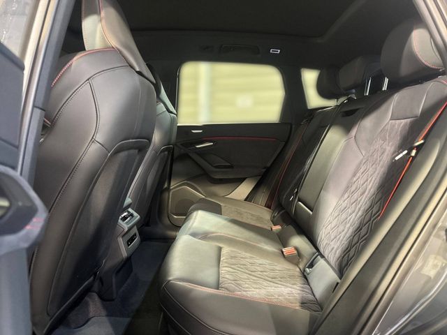 Q6 SUV e-tron performance LED+MATRIX+B&O+MASSAGE