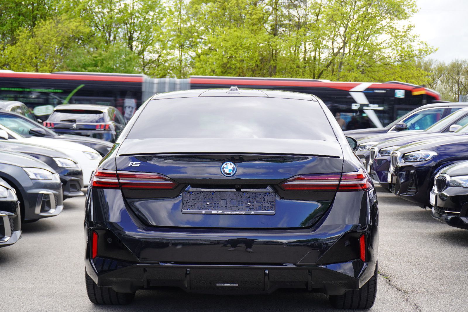 BMW i5 M60 xDrive Lim.*NAVI*LEDER*LED*SEHR GEPFLEGT* foto 5