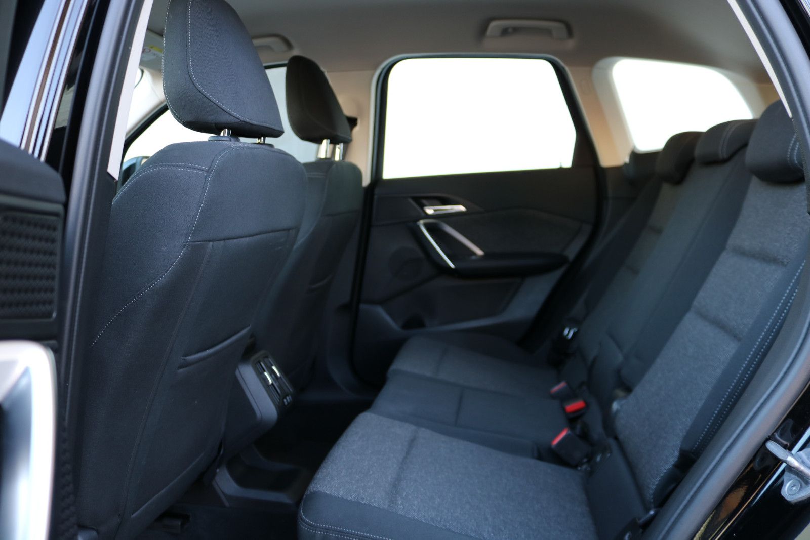 BMW X1 sDrive18d*Neues Modell*Premium Plus*LED* foto 8