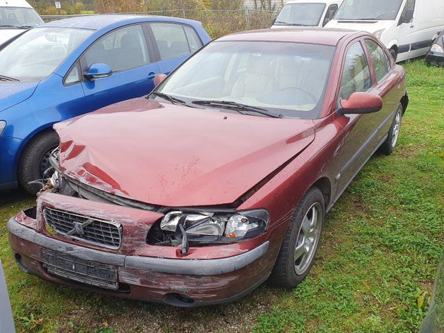 Volvo S60 t5 EZ 2001 Unfallauto Ersatzteil...