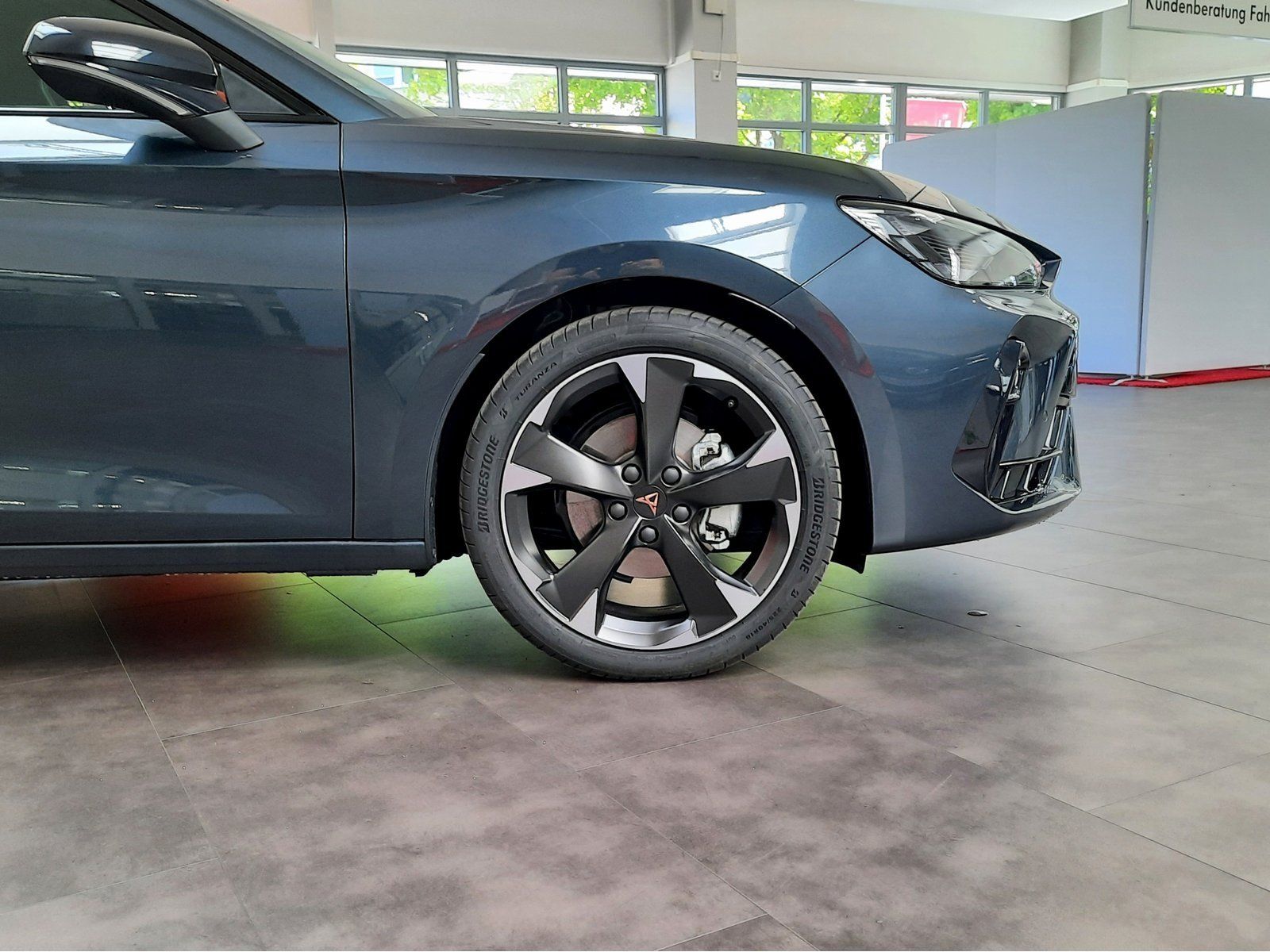 Fahrzeugabbildung CUPRA Leon ST eTSI DSG *AHK*Navi*LED*PDC*Cam*Sitzhzg*