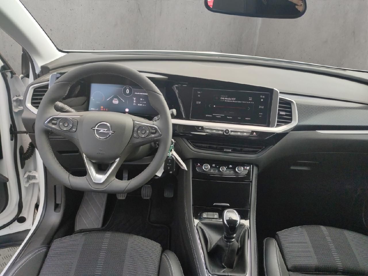 Fahrzeugabbildung Opel Grandland 1.2T GS - Sitz- Lenkradhzg., Klimaaut.