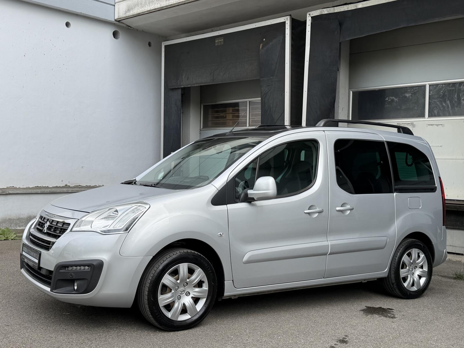 Peugeot Partner Allure Navi Kamera Tempomat Sitzheizung