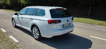Volkswagen Passat - 4