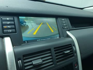 Land-Rover Discovery Sport - 11