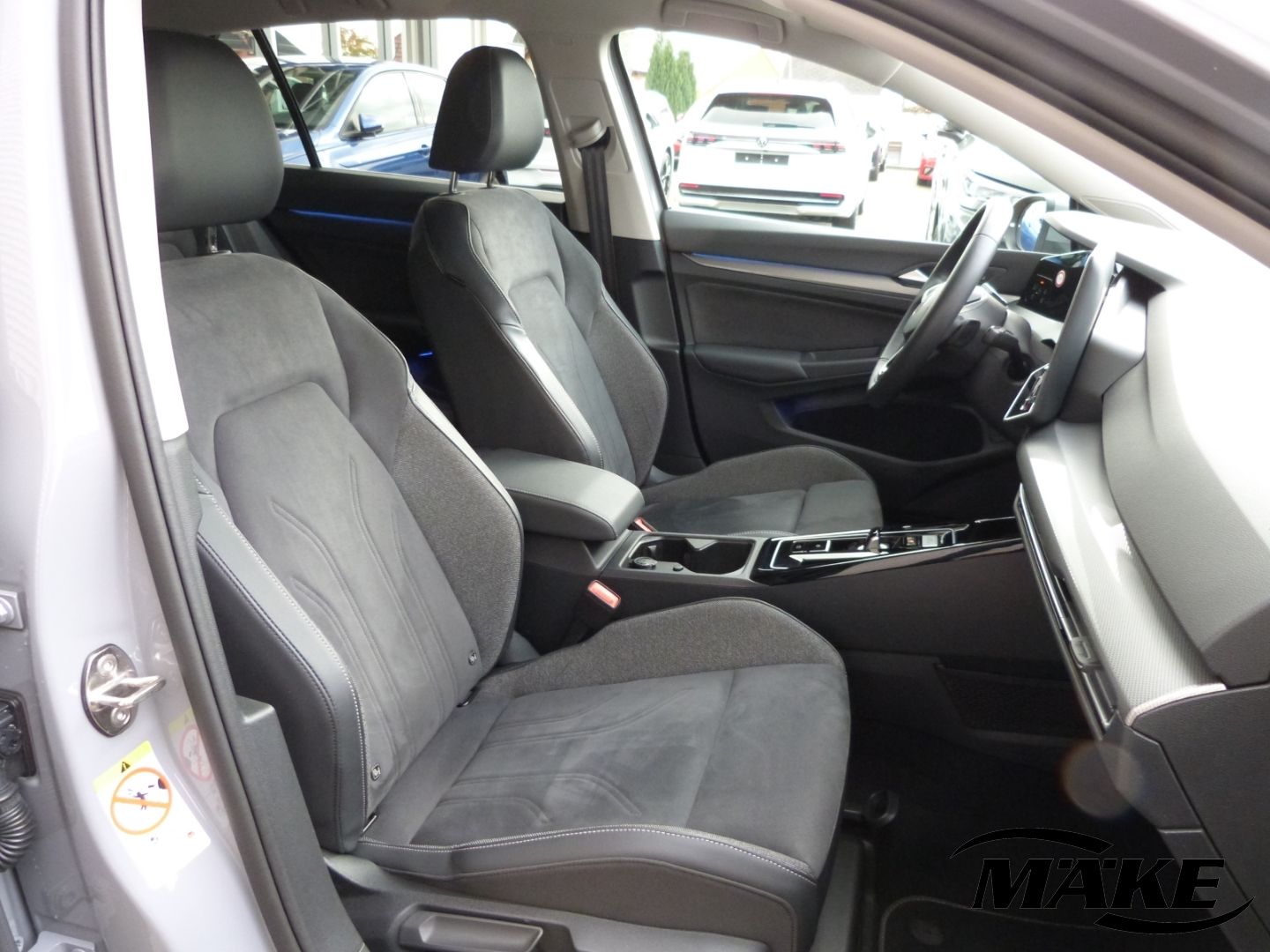 Golf VIII 1.5 eTSI DSG, Style, ACC, Standheizung
