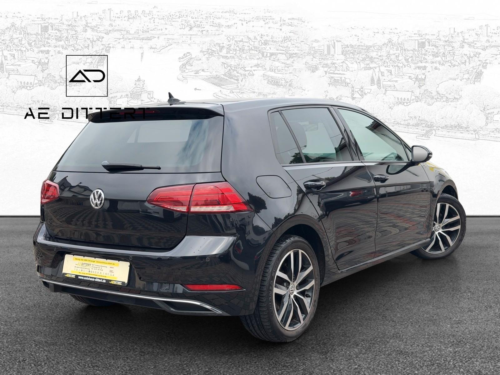 Volkswagen Golf VII Lim+Kamera+Carplay+AHK+