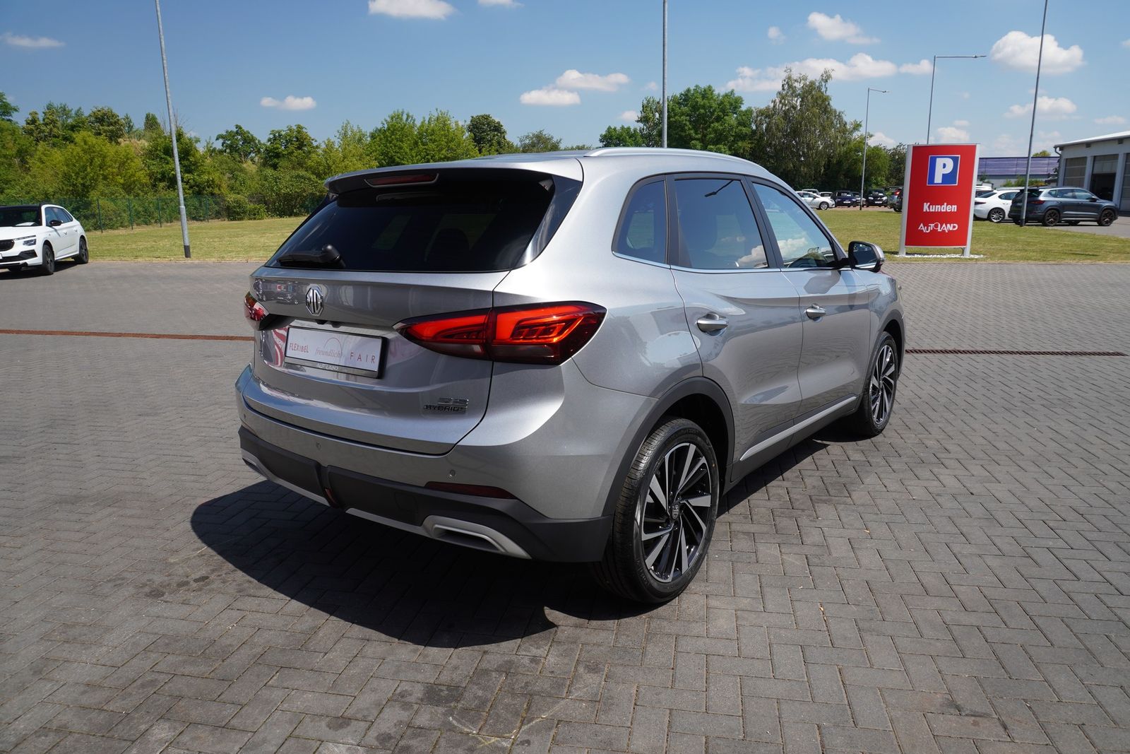 MG ZS