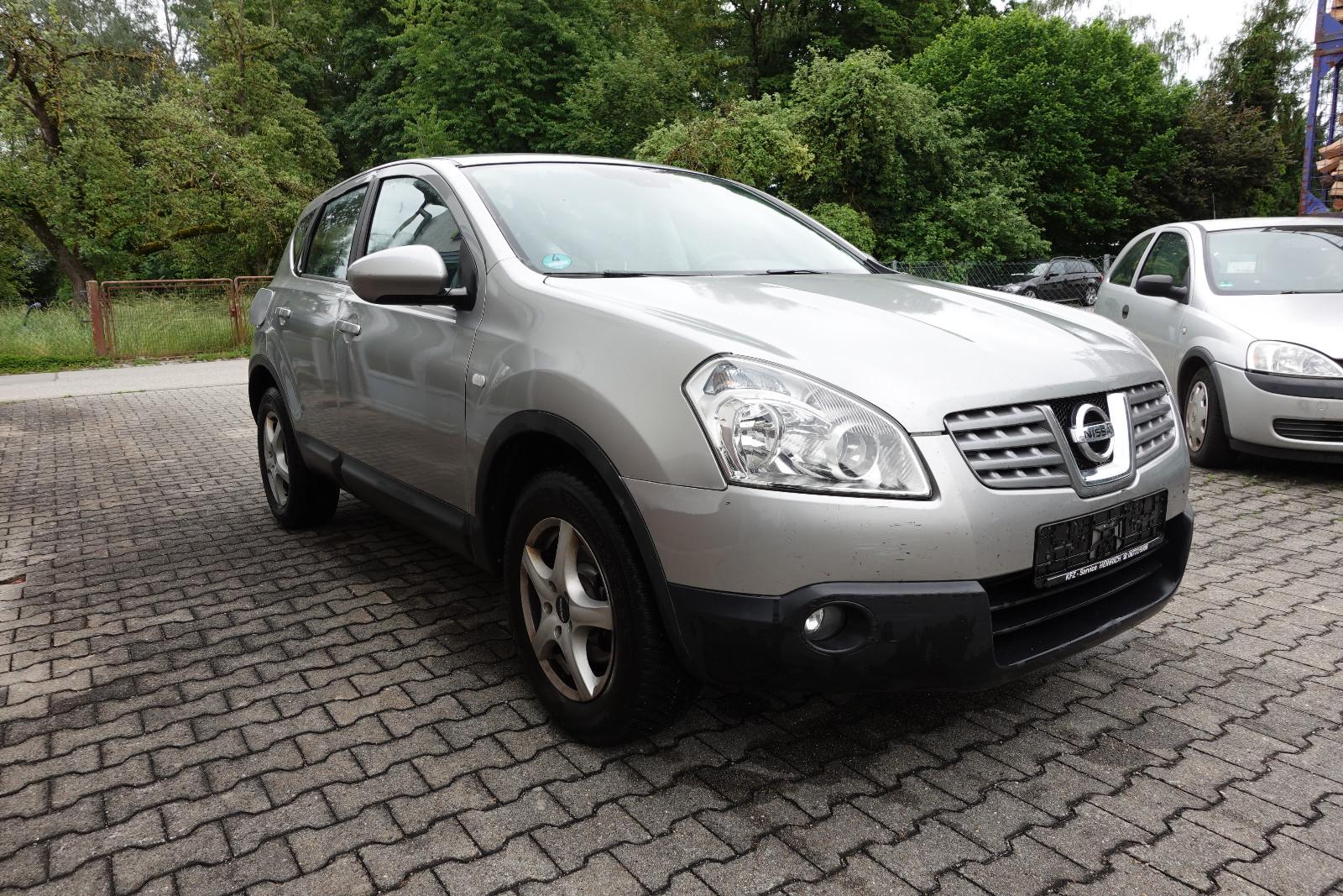 Nissan Qashqai 2.0 dCi DPF  2 WD,  AHK, 2. Hand,
