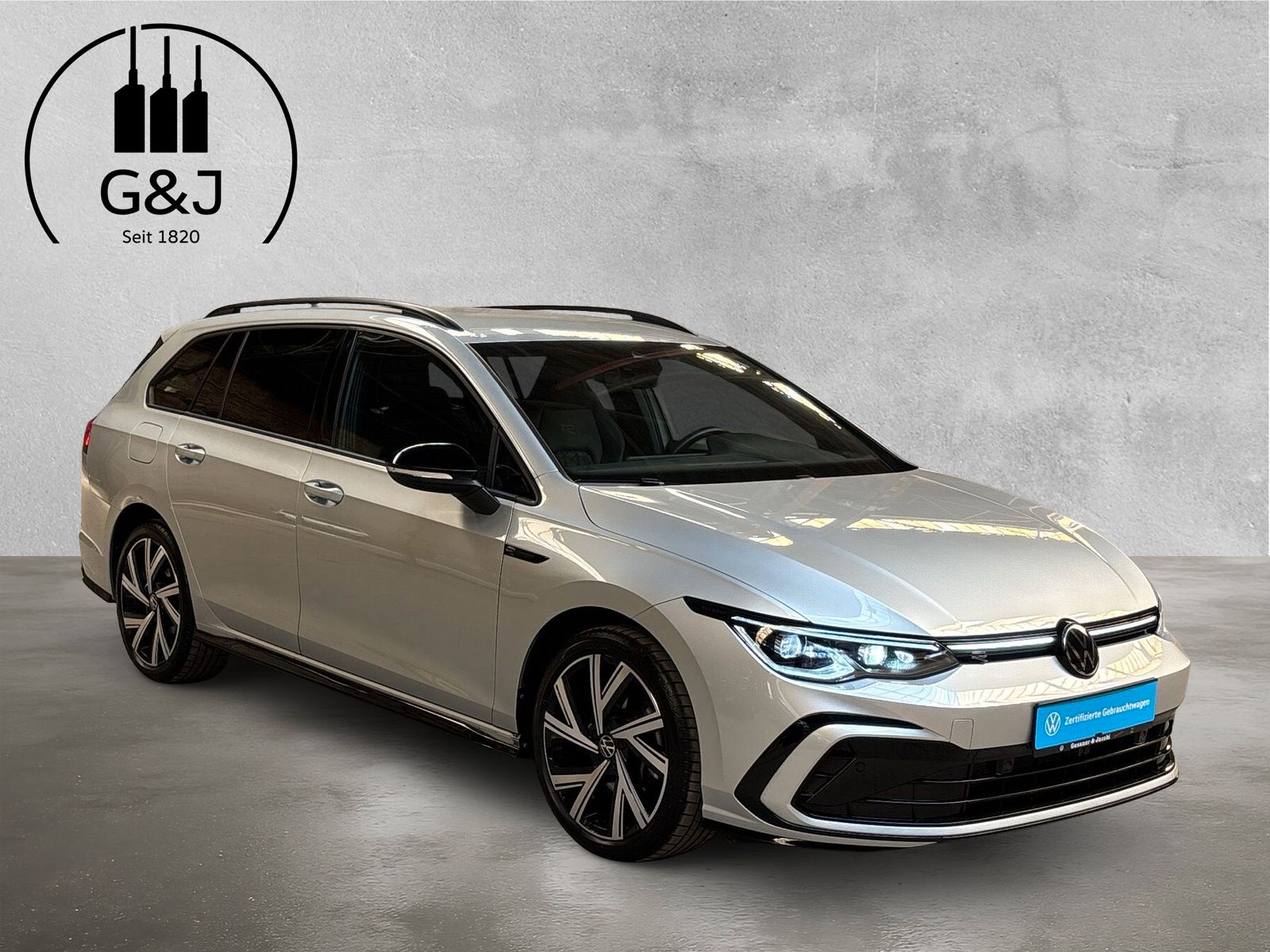 Fahrzeugabbildung Volkswagen Golf Variant 2.0 TDI R-Line AHK Kamera AppConnec