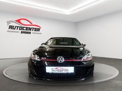 VW Golf GTI BMT Automatik Navi PDC Bi-Xenon SHZ