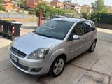 Ford Fiesta 1.4 TDCi 5p. Ghia - Ford Fiesta aus 2006: Ghia