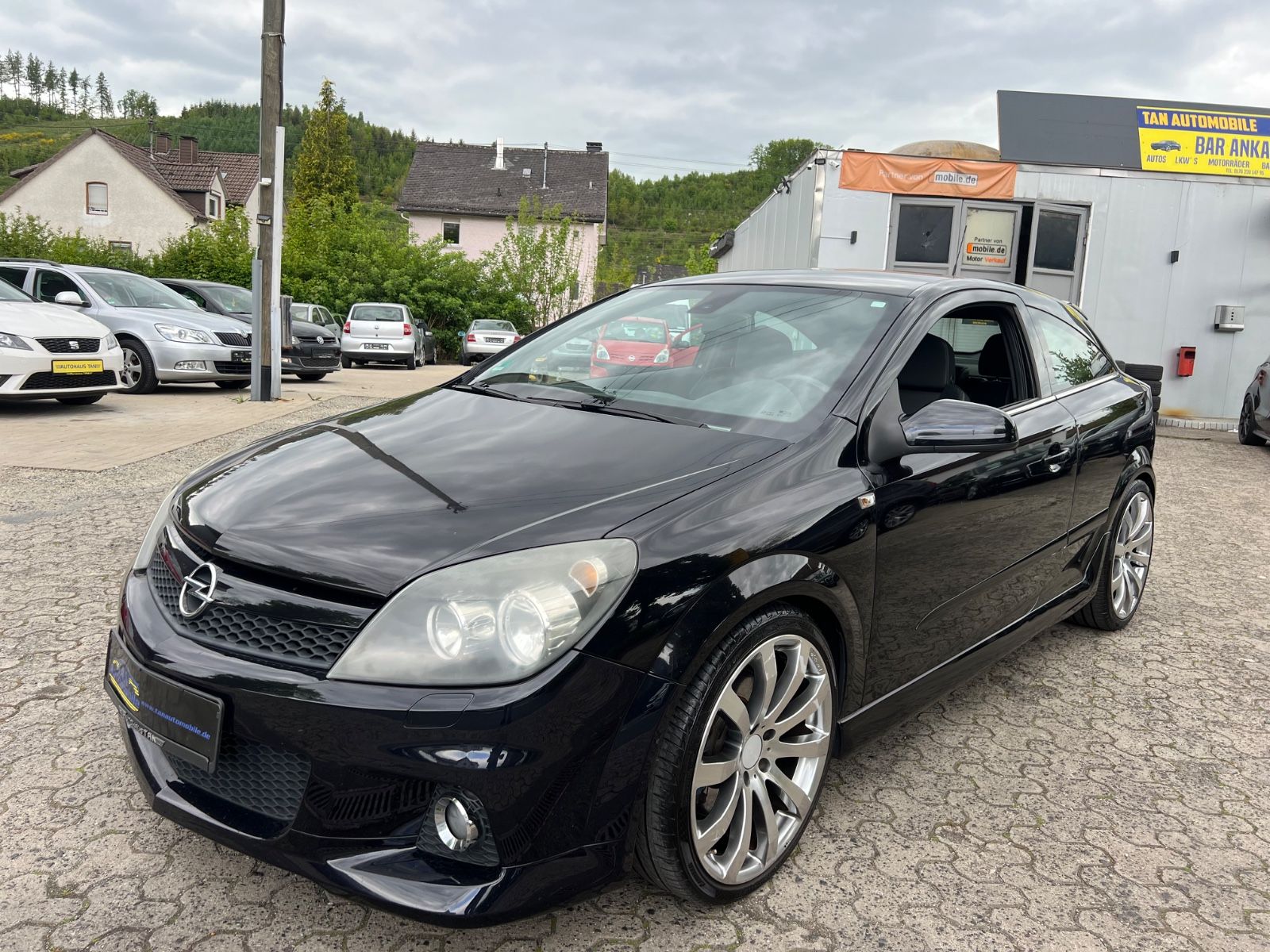Fahrzeugabbildung Opel Astra H GTC OPC *2.HAND*TÜV NEU*