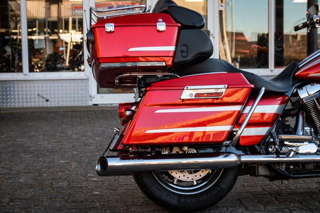 Fahrzeugabbildung Harley-Davidson FLHTCUSE Ultra Classic Electra Glide
