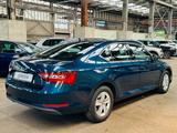 Skoda Superb AmbitionTSI DSG LED PDC SHZ SMART LINK - Skoda Superb: Limousine