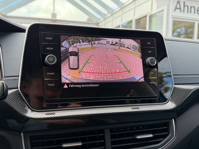 T-Cross 1.5 TSI Style DSG ACC FACEL. MATRIX-LED