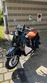 Generic Mini Me - Retroroller 50ccm / 3 PS - Offers