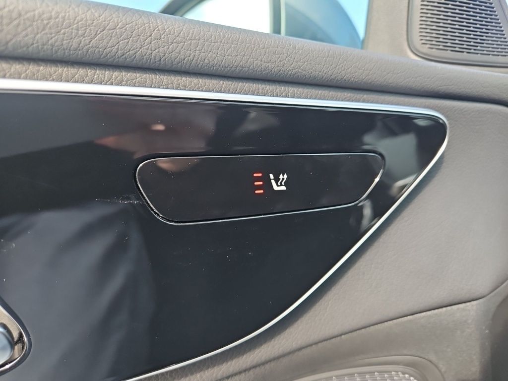 Fahrzeugabbildung Mercedes-Benz C 200 Avantg. Totwi. LED 360° Navi SHZ Ambie.