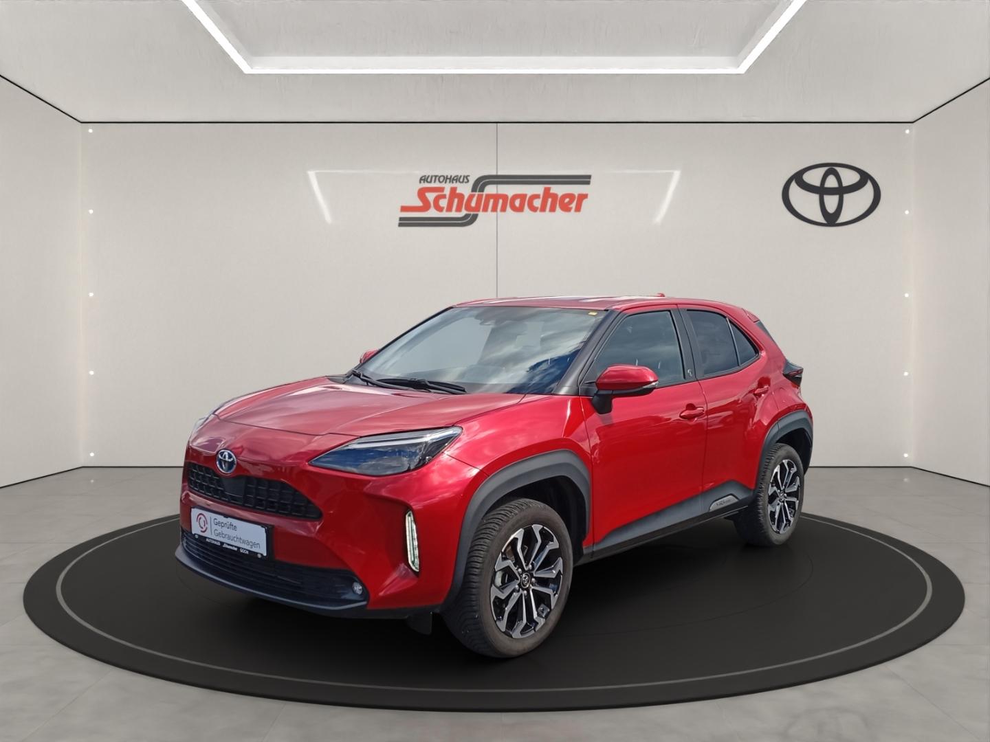 Toyota Yaris Cross Hybrid FWD Team Deutschland+AHK+GJ-R