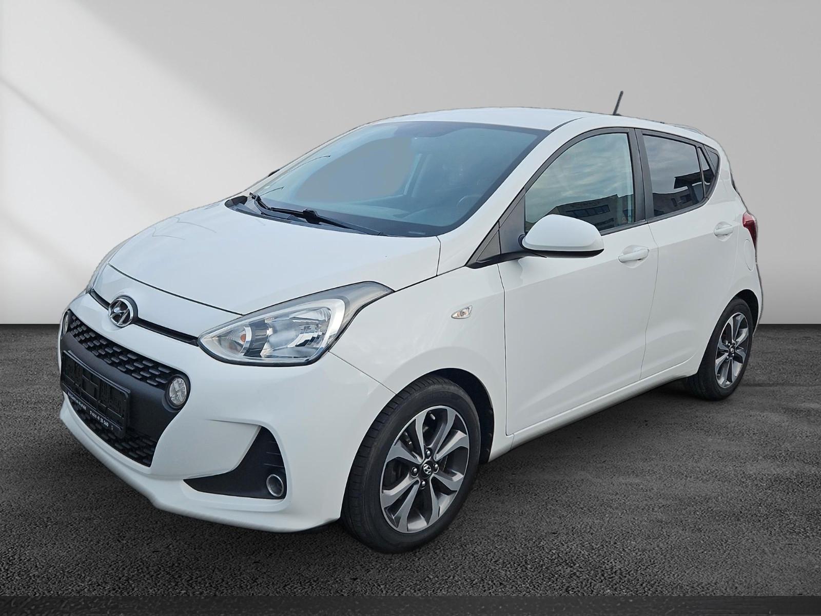 Hyundai i10 Trend*Scheckheftgepflegt*8-Fach bereift*