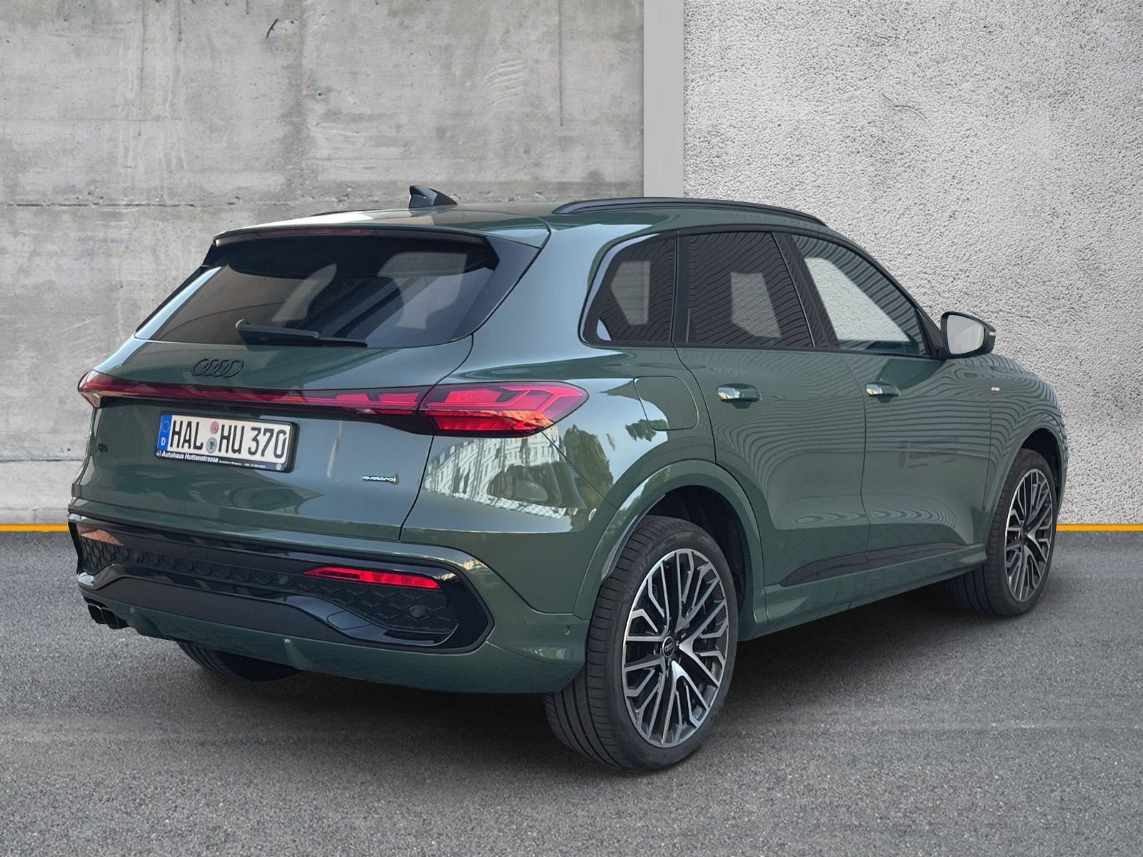 Audi Q5 SUV TDI qu 2x S line MATRIX STANDHZG AHK imagem 3