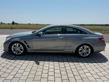 Mercedes-Benz E 350 CGI Coupe AMG-Line|BRABUS-Umbau|AHK