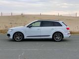 Audi SQ7 4.0 TDI quattro 7-Sitzer/AHK/BOSE/22Zoll - weiße Audi SQ7
